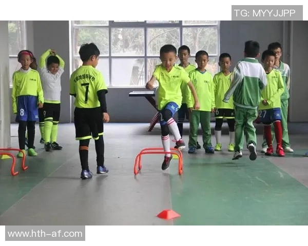 足球小将绝技揭秘如何在比赛中运用这些技巧提升你的球技和团队配合能力 足球小将绝技揭秘如何在比赛中运用这些技巧提升你的球技和团队配合能力